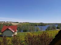 Dom z widokiem na jezioro - B&B Chrostkowo