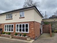 Luxury Home With Stunning River Views - B&B
