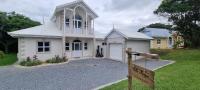 B&B Port Edward - Caribbean Estates Villa Raiya- Recently Developed! 4 bedroom unit - Bed and Breakfast Port Edward