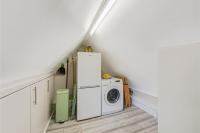 Sweet and Lovely 2BR with Free Parking - B&B