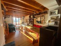 Duplex 3 pièces + cabine avec balcon et parking au centre des Angles - FR-1-593-102 - B&B