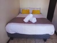 Cómodo Departamento en pleno centro dos dormitorios amplio estacionamiento - B&B Los Ángeles