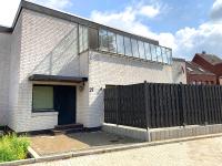Ferienwohnungen Arp "Beach House" mit Terrasse und Parkplatz - Ferienwohnung Itzehoe