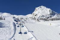 Apartment with Lake View
