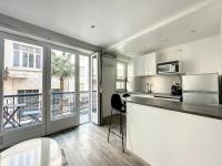 superbe appartement avec terrasse centre-ville et plage à 5 min - Chambres d’hôtes Cannes