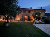 B&B Issus - Le Clos de Mara - Bed and Breakfast Issus