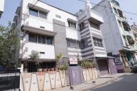 B&B Hyderabad - 1 Room for 4 Guests OR 2 BHK for 4 to 10 Guests with AC for Families - Bed and Breakfast Hyderabad