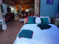 B&B Lubiana - ROSE Room of 40m2 with terrace 25m2 - Bed and Breakfast Lubiana