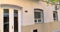 -CASA YERBAL- 4 amb - Reserva mínima 2 noches DIR YERBAL 1125 - B&B Buenos Aires