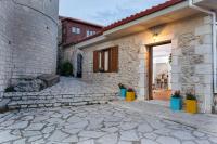 Koukou Spitiko - B&B