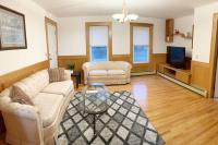 17 Cozy&Spacious 3 bedroom home in Malden with window AC - B&B