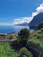 Sunrise Bay - Modern Flat with stunning views - Chambres d’hôtes Seixal