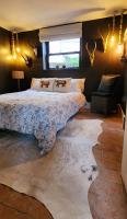 B&B Cheltenham - La Casa Rossa - free parking - Bed and Breakfast Cheltenham