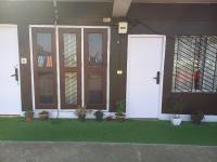 B&B Gauhati - River Bank GuestHouse with Restaurant & self Cook facility - Bed and Breakfast Gauhati
