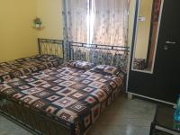 Dreibettzimmer mit eigenem Bad