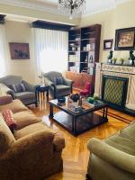 Amplio y Céntrico Piso Señorial - B&B Vigo