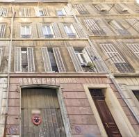 La Grande Bleue - Appartement confortable à deux pas du Panier - B&B