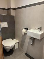 Two-Bedroom Apartment with Shower