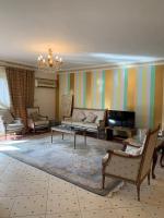 Spacious home by Cornish El Maadi - B&B