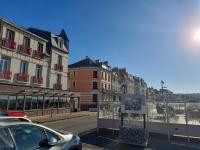 "Le JUGUILI" 46m2 en front de Mer - 4 personnes - animaux OK - Entièrement rénové - Haut de gamme - wifi - Chambres d'hôtes Mers-les-Bains