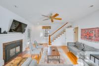 Home with Backyard about 2 Mi to Downtown Lexington! - B&B