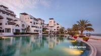 Playa de La Paz Luxury 4br Beach front villa, access to Beach Club - B&B