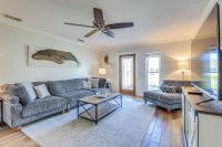 Pet-Friendly Home with Heated Pool in Bradenton - B&B Bradenton