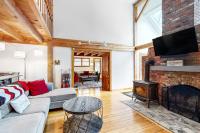 Whistling Peak - B&B