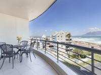 Portico 405 - Ferienwohnung Bloubergstrand