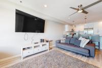 Blue Wave Penthouse - B&B San Diego