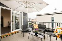 Urban Elegance apartment in Yarraville village - B&B Aire Valley