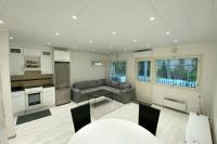 Bright house for short stay - B&B Vantaa