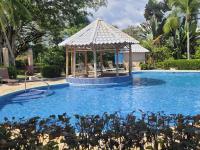 B&B Quepos - Tropical Bliss Pool Wi-Fi BBQ Near Quepos Manuel Antonio - Bed and Breakfast Quepos