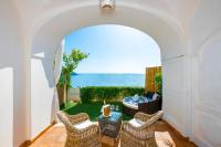 Deluxe tweepersoonskamer met balkon en uitzicht op zee
