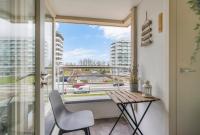 Beautiful spacious apartment 100m from the beach with 2 terraces & private garage box - B&B