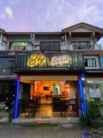 B&B Ban Huai Luk (1) - 84 Bar & Guest House Room 3 - Bed and Breakfast Ban Huai Luk (1)