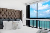 Marias Beach 1BDR Oceanfront Pool Parking - Ferienwohnung San Juan