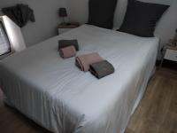 B&B Montcuq - gite de la tour - Bed and Breakfast Montcuq