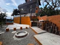 Hotel Hostal El Castillo Santa - B&B