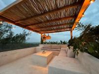 Exclusive apt with private rooftop & amazing views - B&B