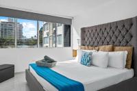 Sunbay Beach 2BDR Oceanview Pool Parking - Bed and Breakfast San Juan