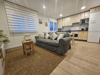 1A111 Apartamento moderno de 3 dormitorios by R2R Consulting - B&B Gijón