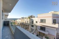 Relaxing 2BR home with Private Balcony in Mellieha by 360 Estates - Ferienwohnung Mellieha