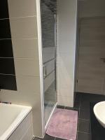 Chambre Double avec Salle de Bains Commune