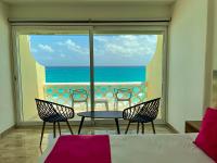 Estudio con vistas al mar