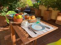 Cómoda Habitación Doble cerca de los lugares emblemáticos de Madrid - Ferienwohnung