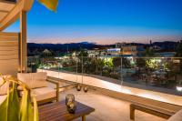 Deluxe Suite with Sea View