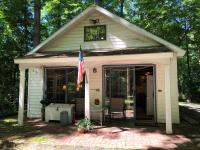 B&B Lusby - Quiet cottage on wooded property - Bed and Breakfast Lusby