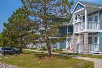 Horseshoe Valley Suites - The Azure - B&B Shanty Bay