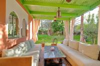 B&B Marrakesch - Beautiful 2 bedrooms apartment with private garden and pool access - Bed and Breakfast Marrakesch